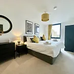 38 With Minster Views, Parking And Gym 约克