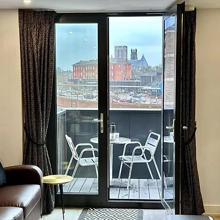 38 With Minster Views, Parking And Gym Apartament