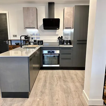 38 With Minster Views, Parking And Gym *