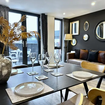 شقة 38 With Minster Views, Parking And Gym