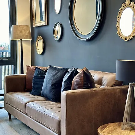 38 With Minster Views, Parking And Gym *