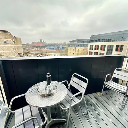 38 With Minster Views, Parking And Gym Йорк