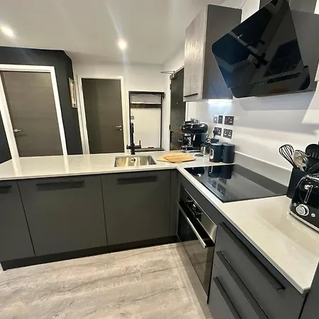 38 With Minster Views, Parking And Gym